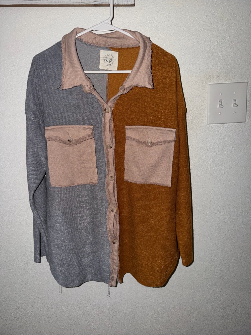 Fantastic Fawn Super Soft Colorblock Button-Front Shacket Shirt Jacket Cardigan